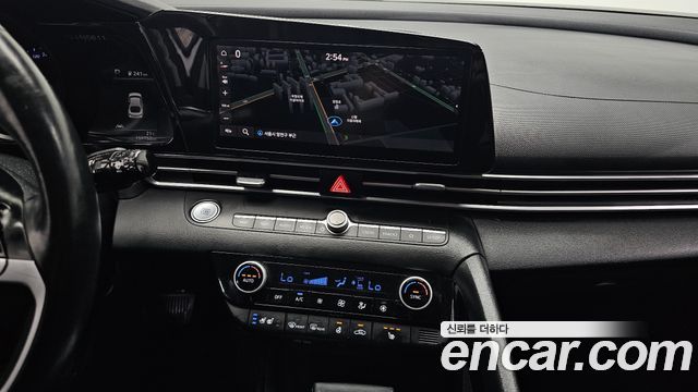 Hyundai AVANTE 2021 — photo 20