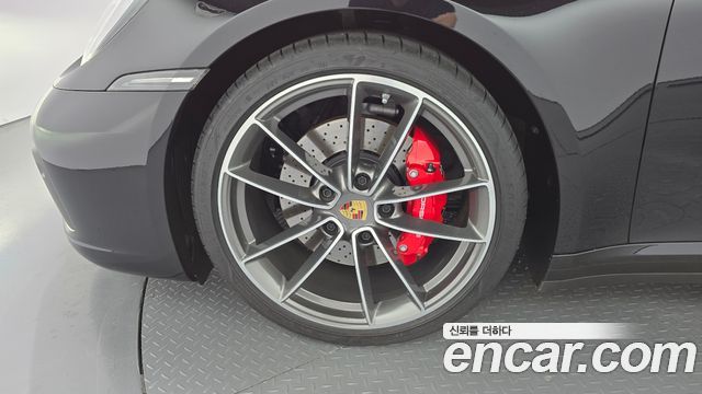 Porsche 911 2024 — photo 5