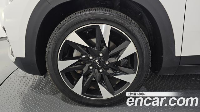 Kia Seltos 2023 — photo 5