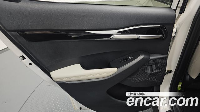 Kia Seltos 2023 — photo 15