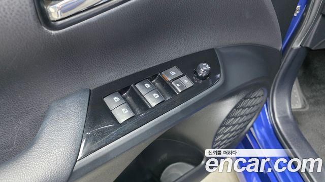 Toyota Prius 2018 — photo 14