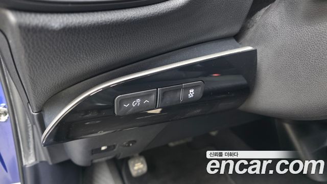Toyota Prius 2018 — photo 15