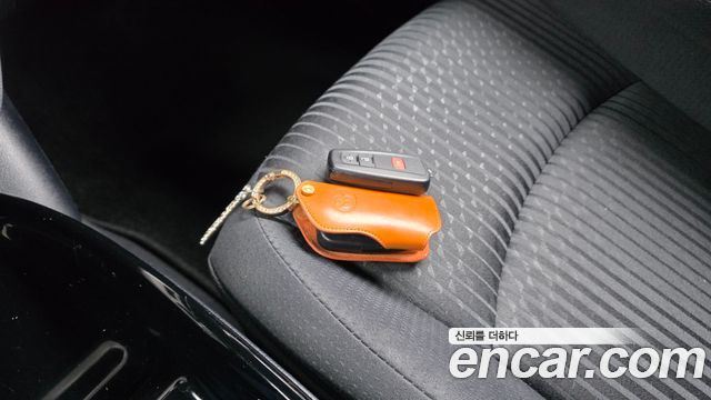 Toyota Prius 2018 — photo 19