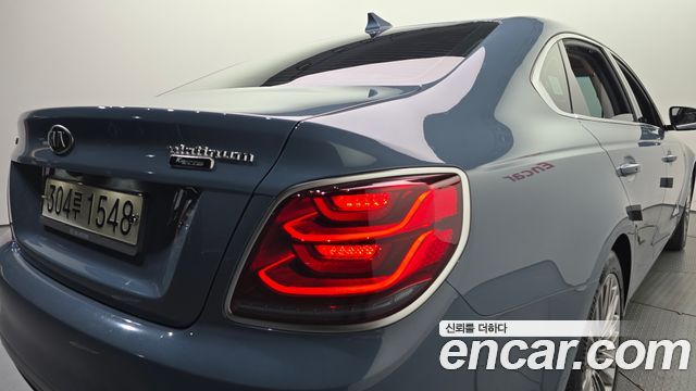 Kia K9 2019 — photo 9