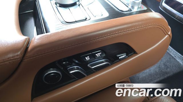 Kia K9 2019 — photo 30
