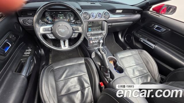 Ford Mustang 2018 — photo 10
