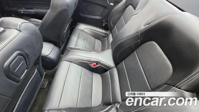 Ford Mustang 2018 — photo 17