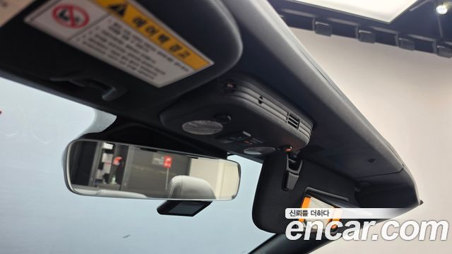 Ford Mustang 2018 — photo 24