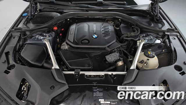 BMW 5-Series 2020 — photo 6