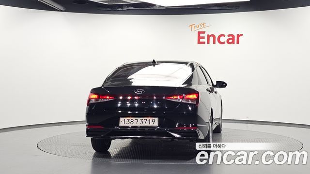 Hyundai AVANTE 2022 — photo 4