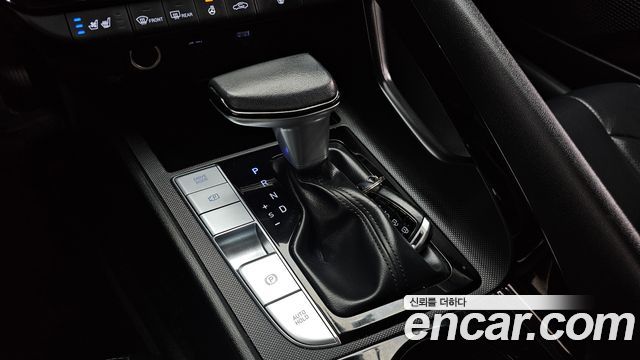 Hyundai AVANTE 2022 — photo 12