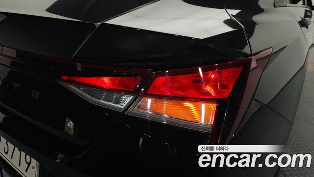 Hyundai AVANTE 2022 — photo 9