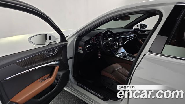 Audi A6 2023 — photo 13