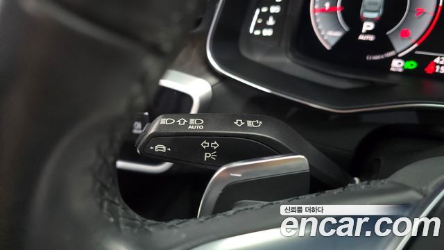 Audi A6 2023 — photo 28