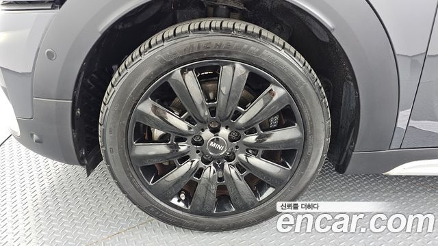 Mini Countryman 2019 — photo 5