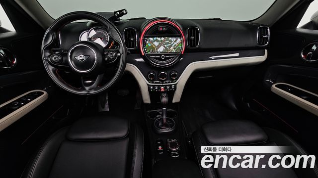 Mini Countryman 2019 — photo 10
