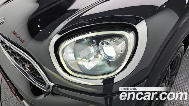 Mini Countryman 2019 — photo 8
