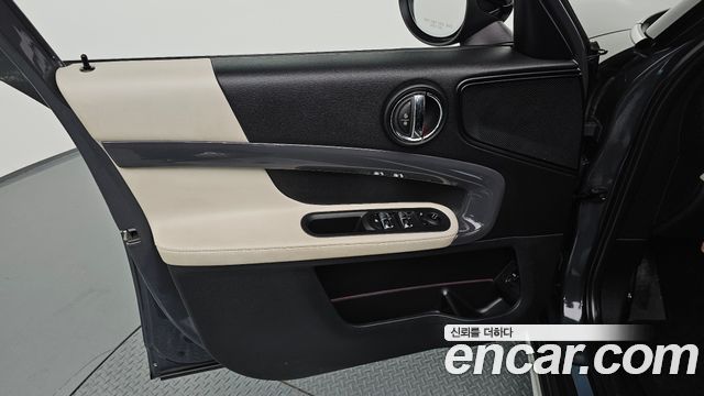Mini Countryman 2019 — photo 14