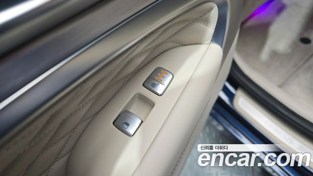 Genesis G70 2019 — photo 31
