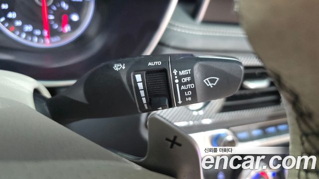 Genesis G70 2019 — photo 36