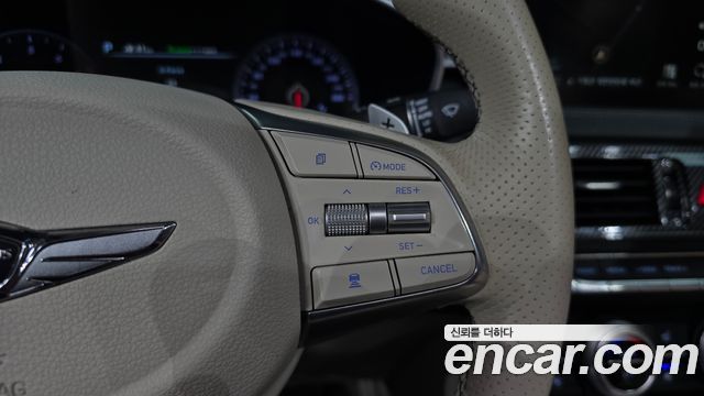 Genesis G70 2019 — photo 38