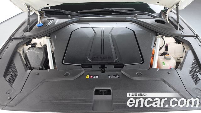 Genesis GV70 2022 — photo 6