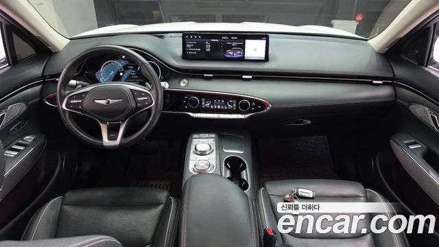 Genesis GV70 2022 — photo 10