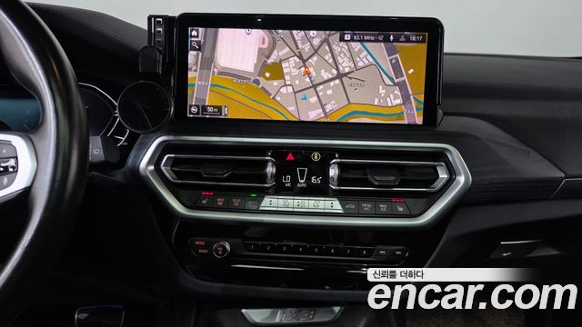 BMW iX3 2022 — photo 13