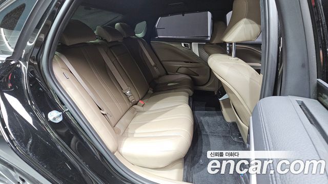 Kia K8 2023 — photo 17