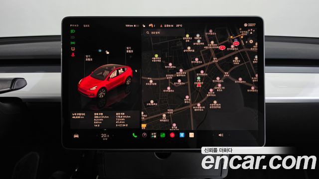Tesla Model Y 2024 — photo 18