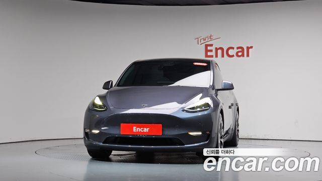 Tesla Model Y 2021 — photo 3