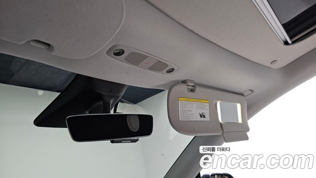 Tesla Model Y 2021 — photo 31
