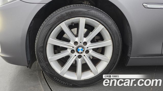 BMW 5-Series 2014 — photo 5