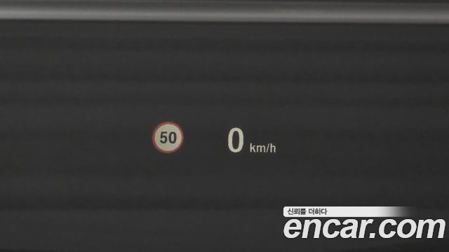 BMW 5-Series 2014 — photo 14