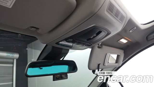 BMW 5-Series 2014 — photo 16