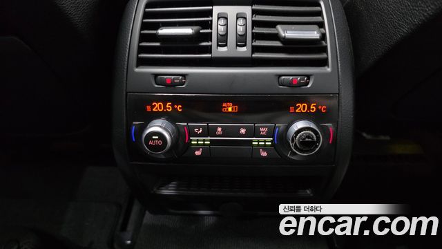 BMW 5-Series 2014 — photo 18