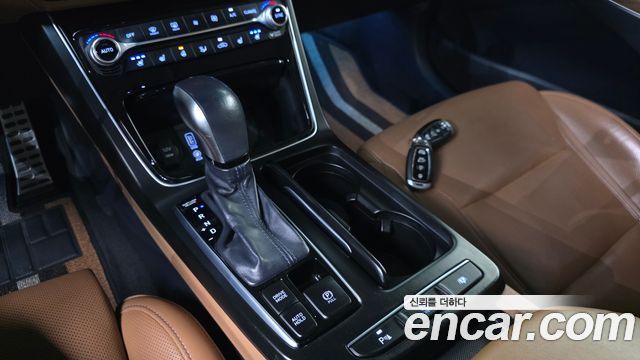 Hyundai Grandeur 2017 — photo 12