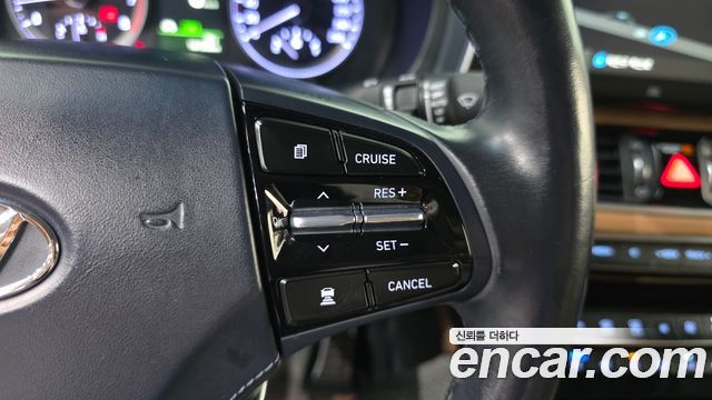 Hyundai Grandeur 2017 — photo 31