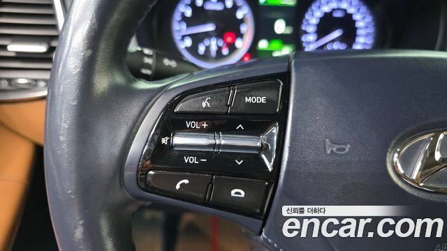 Hyundai Grandeur 2017 — photo 33