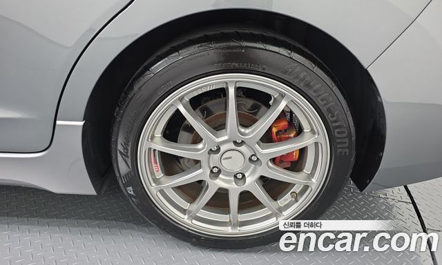 Hyundai AVANTE 2017 — photo 7