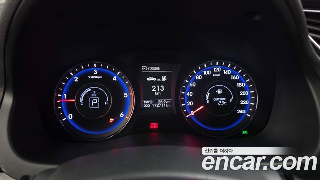 Hyundai i40 2014 — photo 8