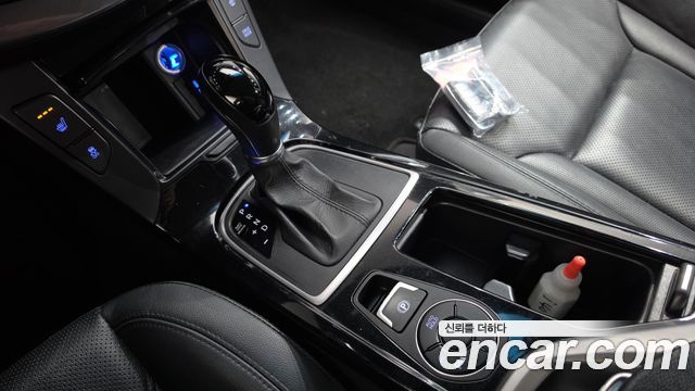 Hyundai i40 2014 — photo 9