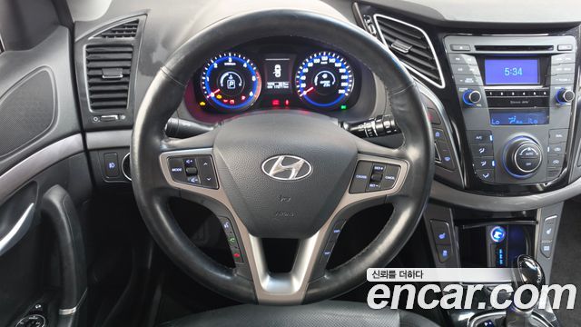 Hyundai i40 2014 — photo 15