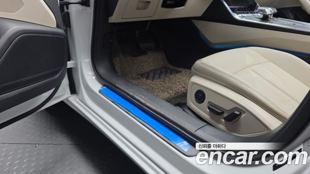 Audi A6 2023 — photo 19