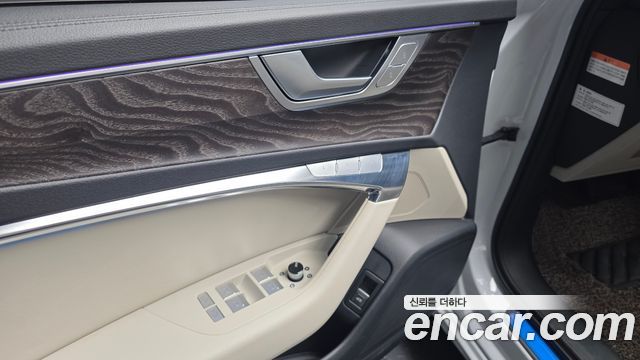 Audi A6 2023 — photo 25