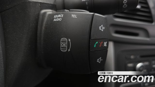 Renault Korea SM5  2017 — photo 30