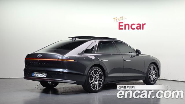 Hyundai Grandeur 2026 — photo 2