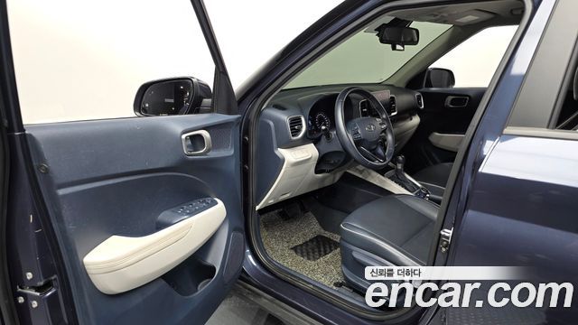 Hyundai Venue 2022 — photo 10