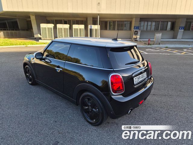 Mini Cooper 2020 — photo 4
