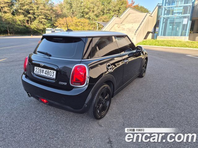Mini Cooper 2020 — photo 6